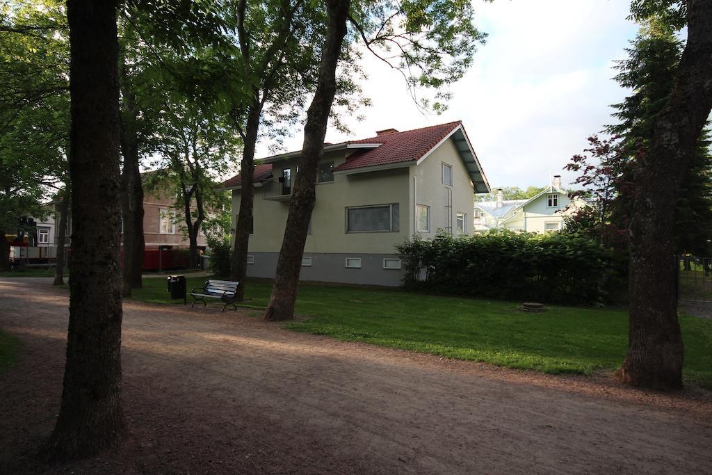 Majoitushuoneisto Tuomipuisto Apartment Naantali Luaran gambar