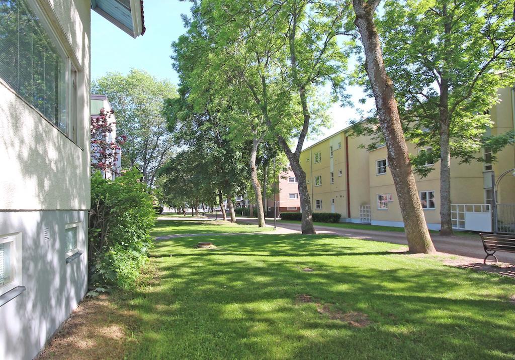 Majoitushuoneisto Tuomipuisto Apartment Naantali Luaran gambar