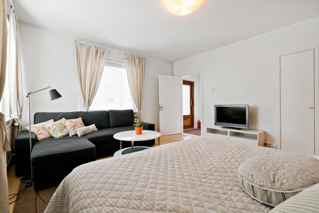 Majoitushuoneisto Tuomipuisto Apartment Naantali Luaran gambar