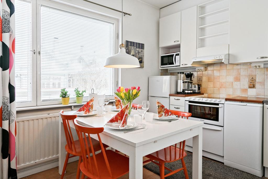 Majoitushuoneisto Tuomipuisto Apartment Naantali Luaran gambar
