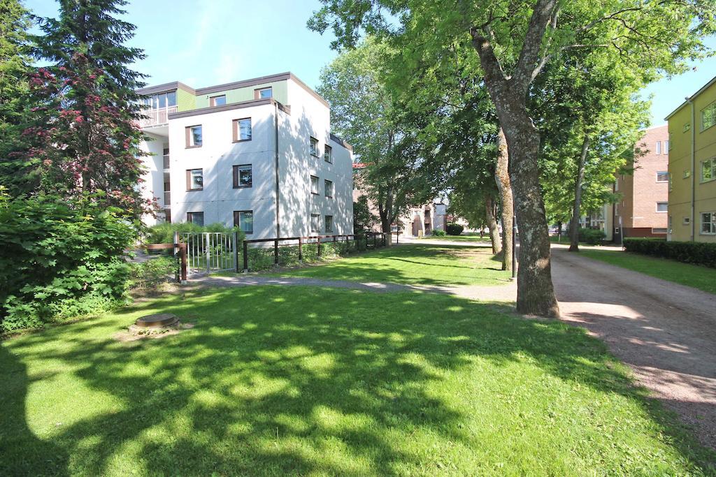 Majoitushuoneisto Tuomipuisto Apartment Naantali Luaran gambar
