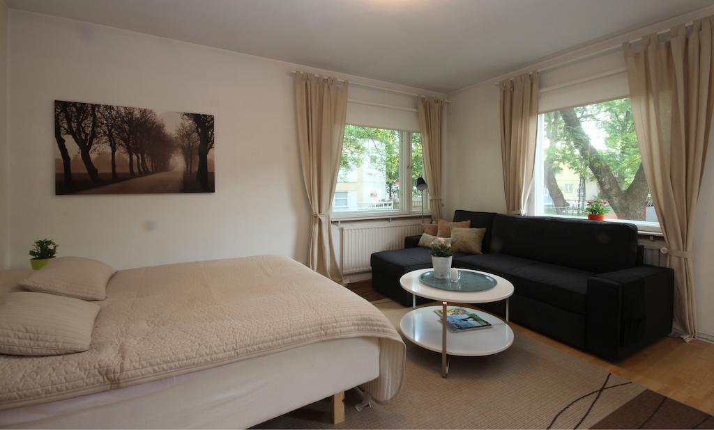 Majoitushuoneisto Tuomipuisto Apartment Naantali Bilik gambar